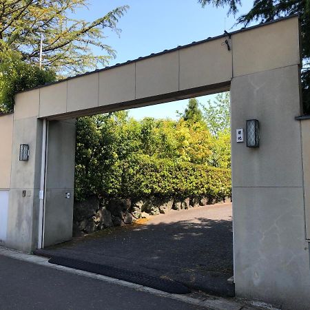 Tomiya Ryokusuian Sado-Taiken Pension Buitenkant foto
