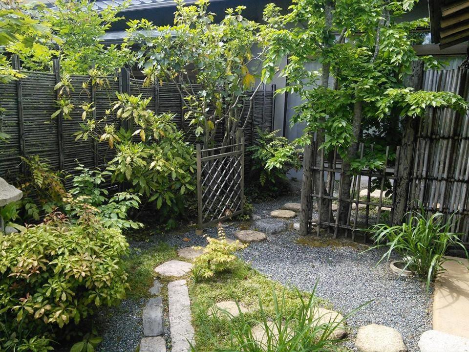 Tomiya Ryokusuian Sado-Taiken Pension Buitenkant foto